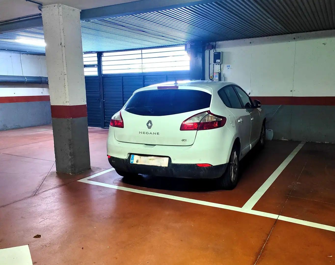 Parkplatz von Wohnung zum Verkauf in Valdemoro mit Klimaanlage, Parkett und Abstellraum
