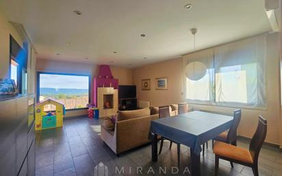 Sala d'estar de Casa o xalet en venda en Sant Pere de Vilamajor amb Aire condicionat, Calefacció i Jardí privat