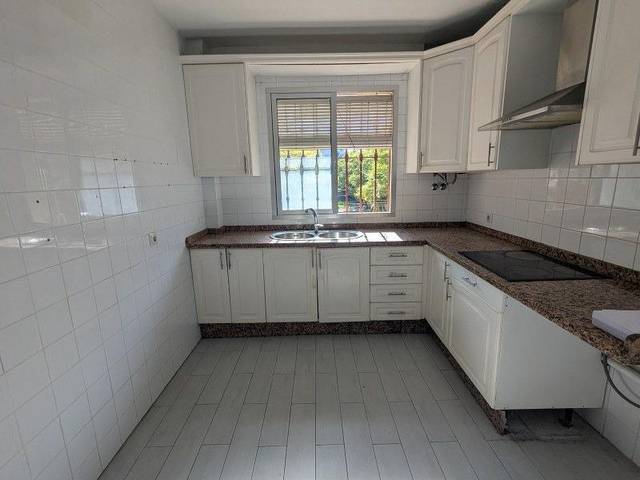 Piso en Venta en Calle de Dolores Ibárruri 'La Pasionaria' en El Plantinar – Avda. La Paz - El Juncal