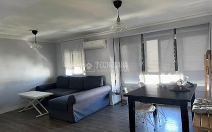 Living room of Flat for sale in  Sevilla Capital