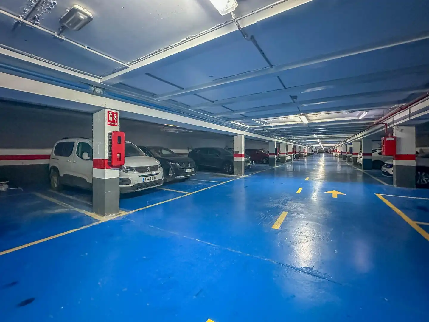 Parking de Piso en venta en Almería con Aire acondicionado, Terraza y Balcón