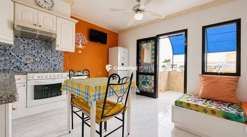 Foto 5 de Apartamento en venta en Los Cristianos, Arona