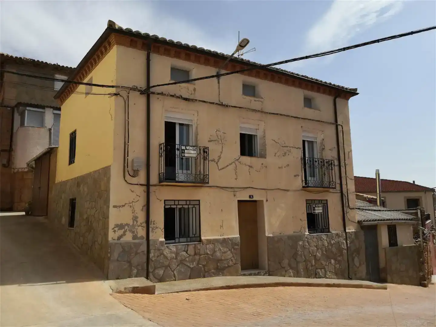 Vista exterior de Piso en venta en Torrehermosa con Trastero, Amueblado y Balcón