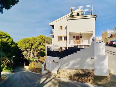 Haus mit Pool zum Verkauf in Montebello - Nou Espai