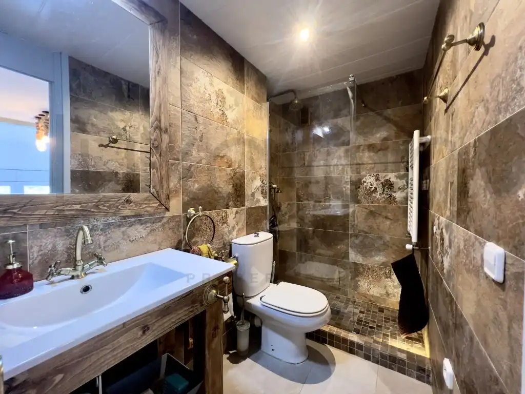 Bathroom of Apartments for sale in Vielha e Mijaran