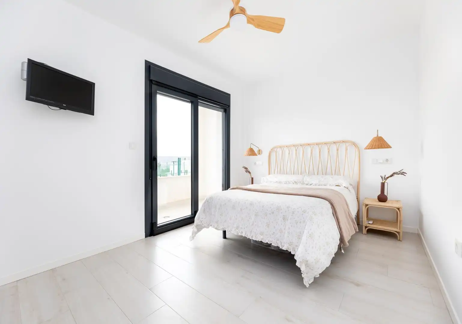 Dormitori de Casa o xalet en venda en La Zubia amb Terrassa i Piscina