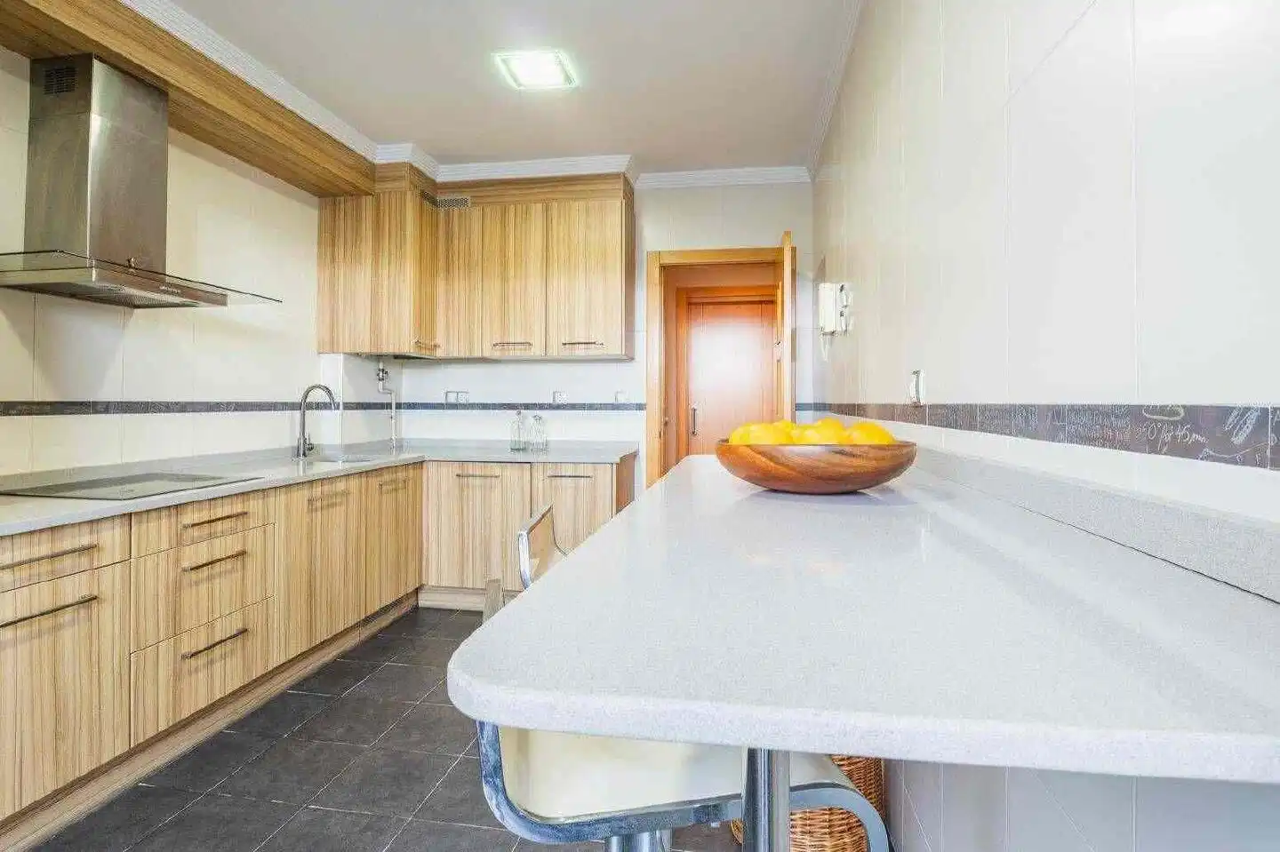 Kitchen of Flat for rent in Oviedo 