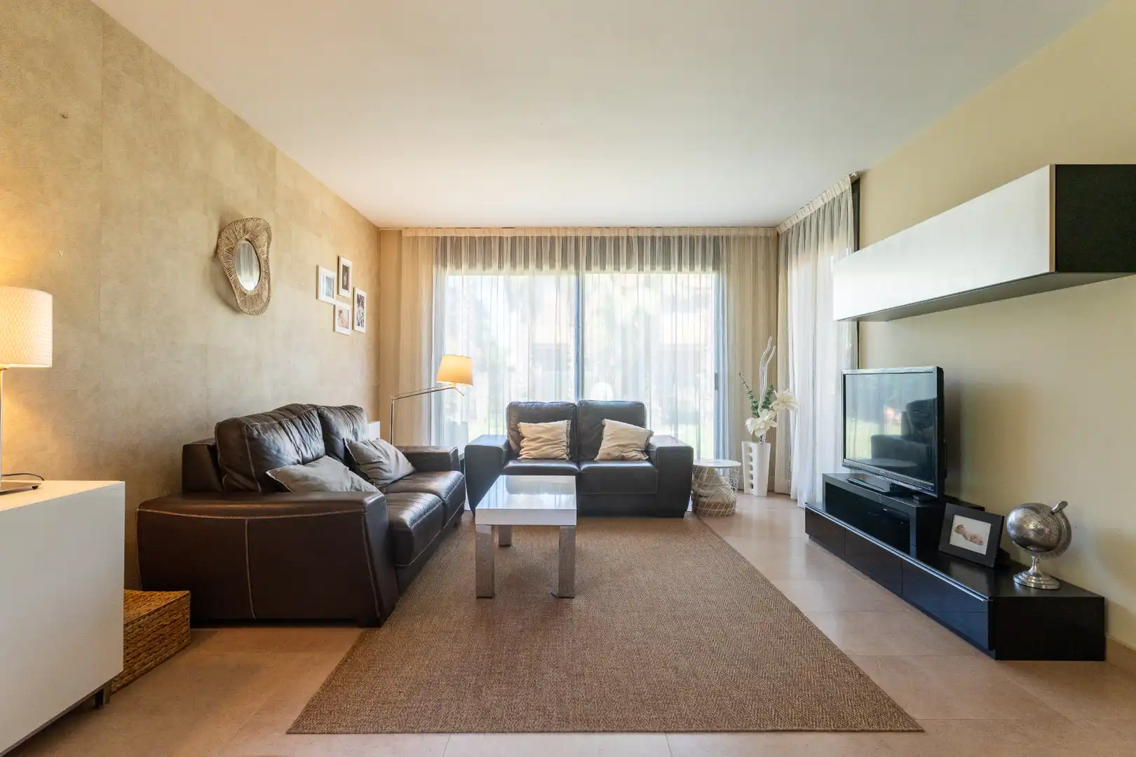 Sala d'estar de Casa o xalet en venda en Reus amb Aire condicionat, Calefacció i Jardí privat