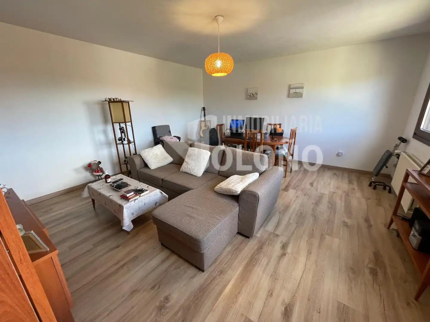 Sala de estar de Casa o chalet en venta en Ollauri con Calefacción, Jardín privado y Parquet