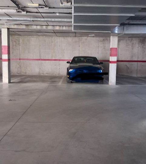Foto 2 de Garaje de alquiler en Avenida de la Vega, 14, Primera Fase - Nuevo Tres Cantos, Tres Cantos