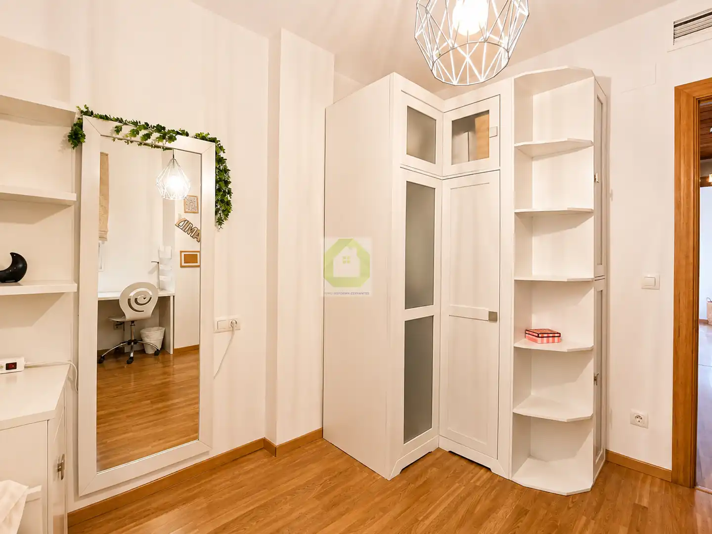 Schlafzimmer von Wohnung zur Miete in La Zubia mit Klimaanlage, Heizung und Möbliert