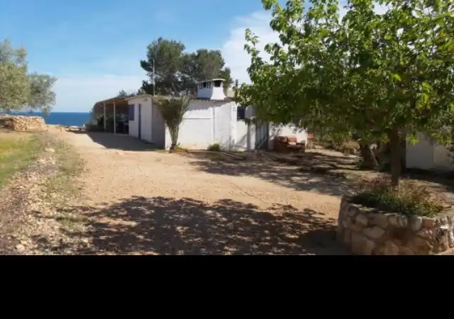 Vista exterior de Finca rústica en venda en L'Ametlla de Mar 