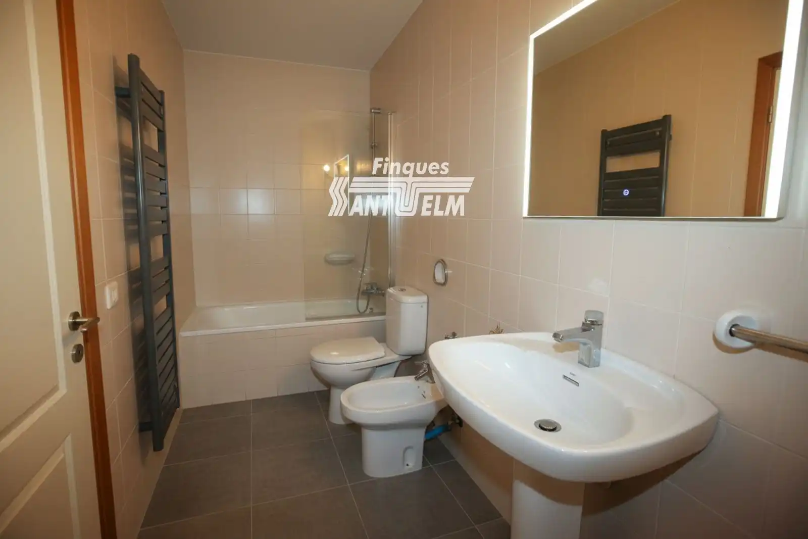 Ático con ascensor en venta en Angel Guimera, imagen 4