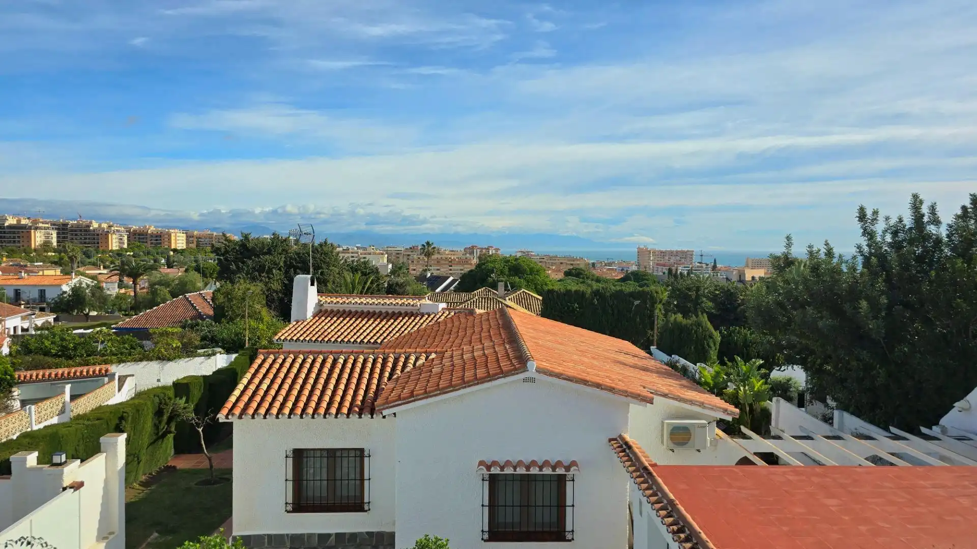 Exterior view of Houses for sale in Benalmádena  with Air Conditioner, Heating and Private garden