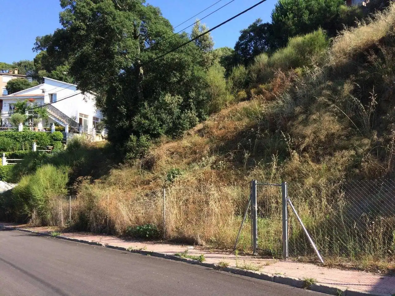 Residential land for sale in Carrer Montserrat, imagen 2