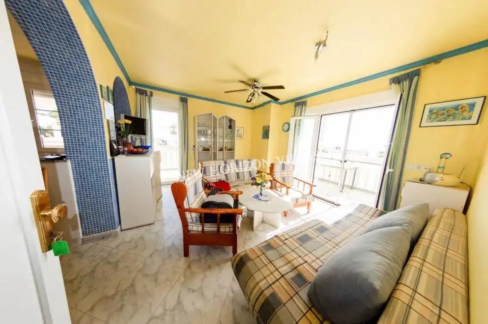 Casa amb terrassa en venda a El Palmeral, imagen 4