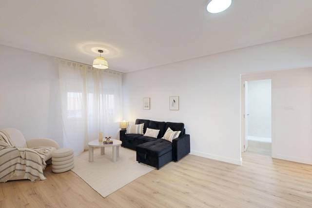 Piso en Venta en Calle GEMA, 5 en Nueva Cartagena
