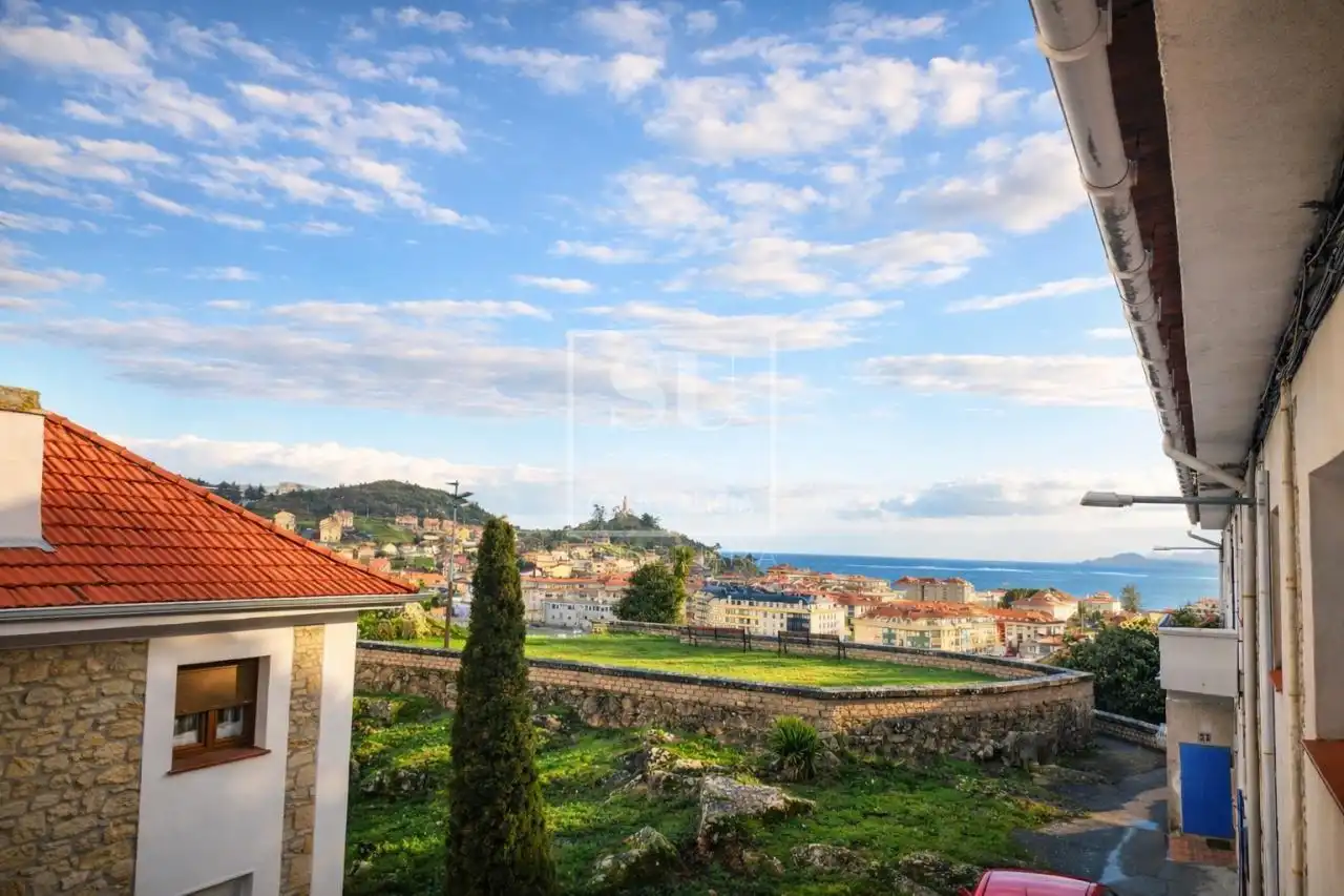 Exterior view of Flat for sale in Baiona  with Storage room