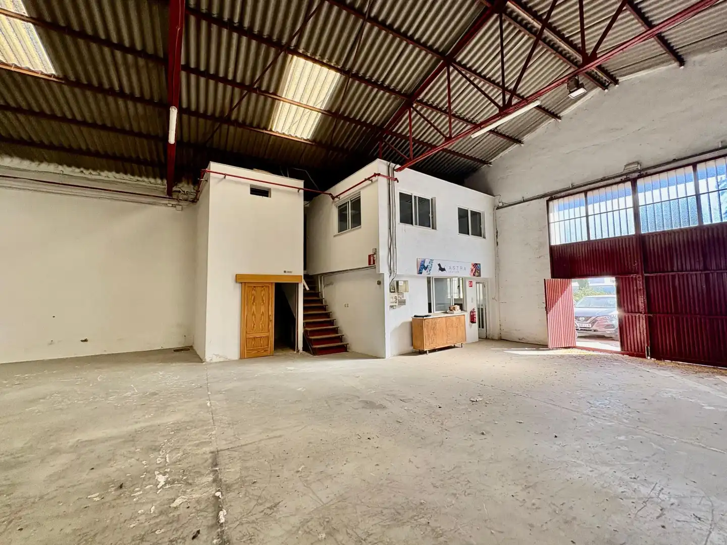 Nave industrial en venta en Corazón de María