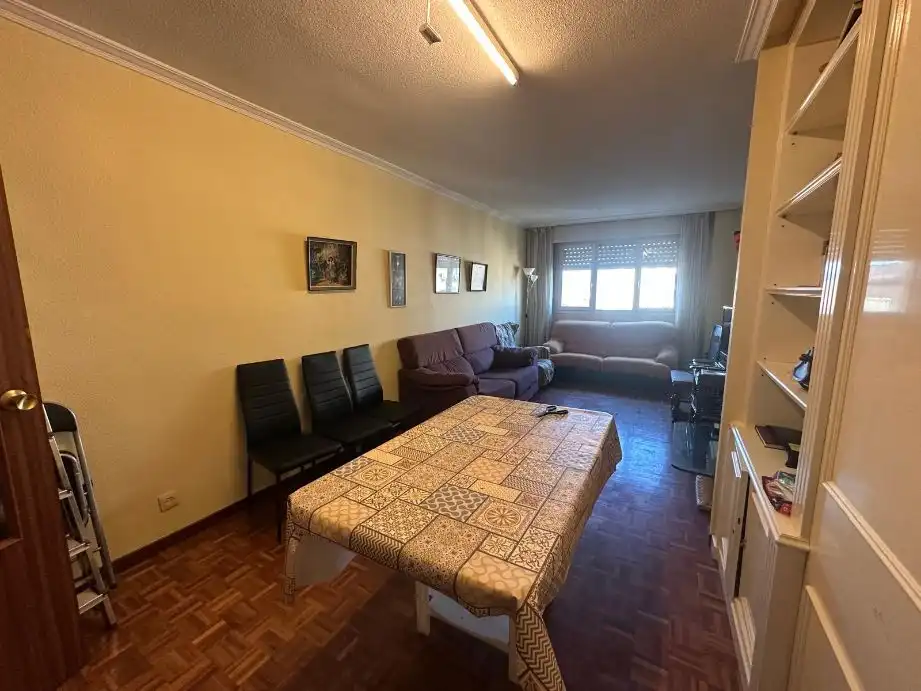Living room of Flat for rent in  Pamplona / Iruña  with Heating, Parquet flooring and Terrace