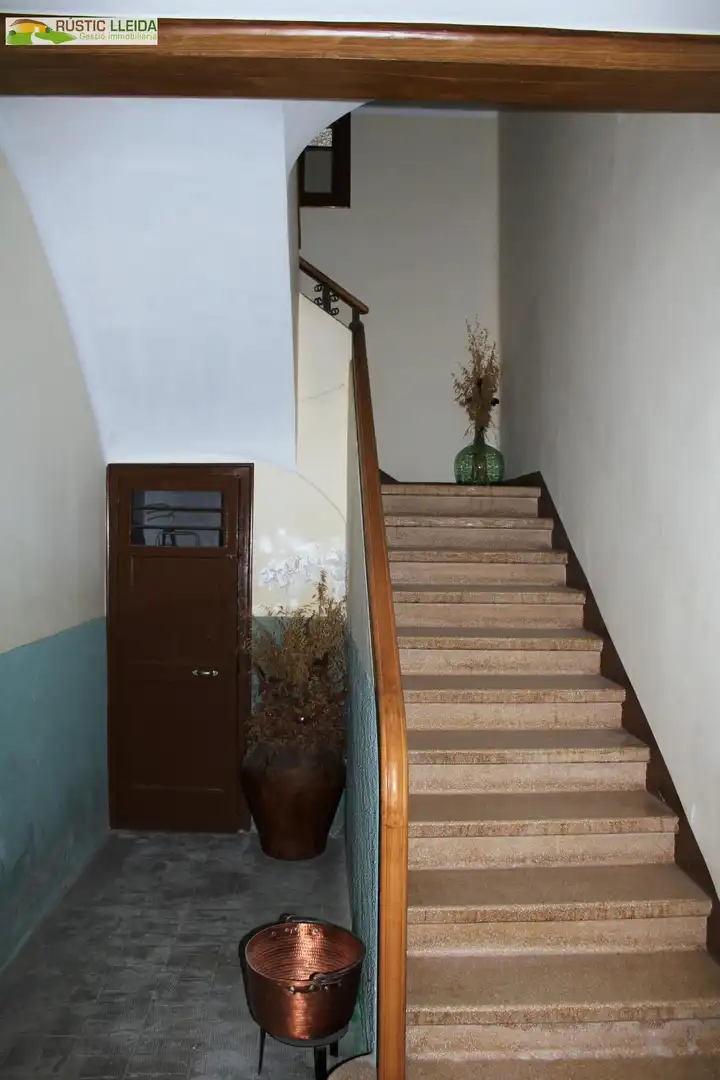 Casa con terraza en venta en Tornabous, imagen 2