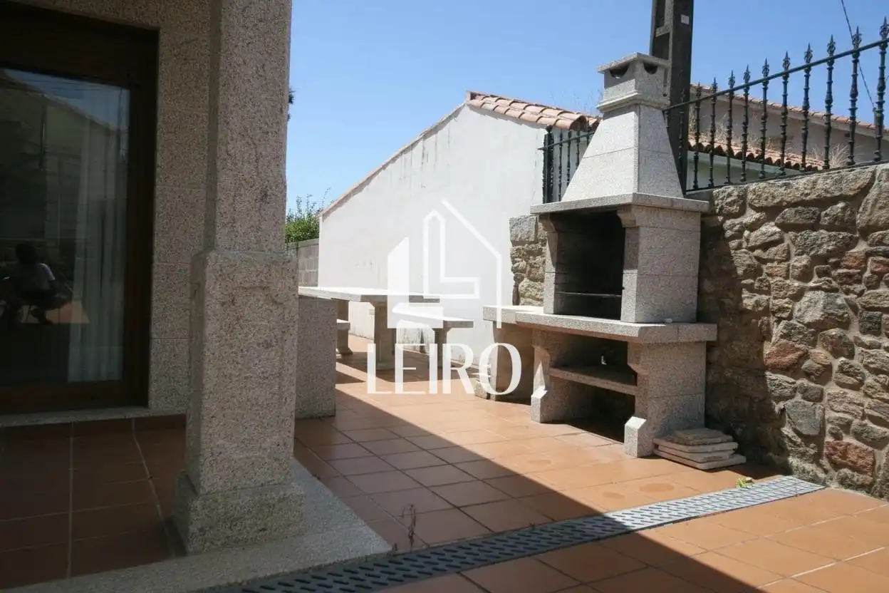 Terraza de Casa o chalet en venta en Vilagarcía de Arousa con Calefacción, Terraza y Trastero