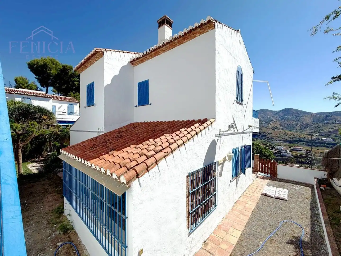 Exterior view of Houses for sale in Almuñécar  with Private garden, Terrace and Swimming Pool