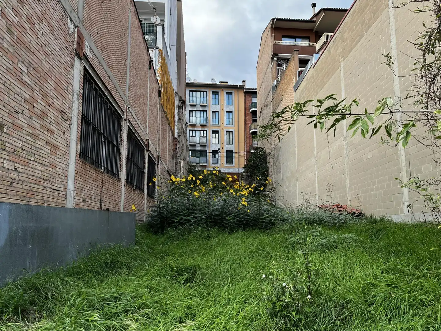 Wohnbaugrundstück zum Verkauf in Manlleu, imagen 8