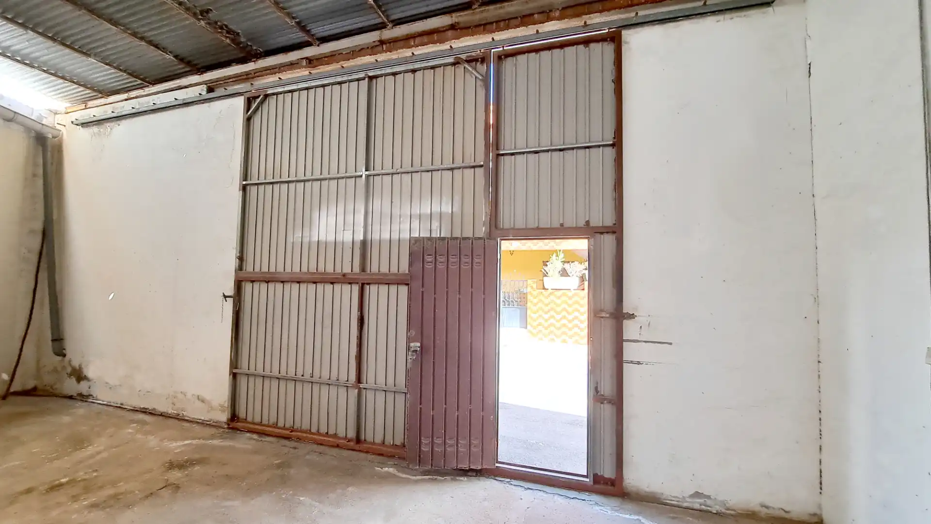 Local en venta en Ingenio con Terraza