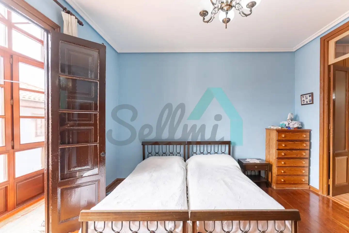 Habitación de Piso en venta en Llanes con Calefacción, Parquet y Balcón