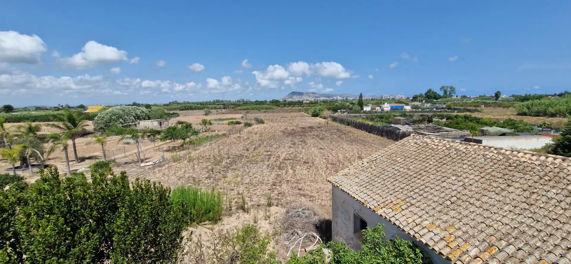 Casa rústica amb jardí en venda a El Marenyet, imagen 11