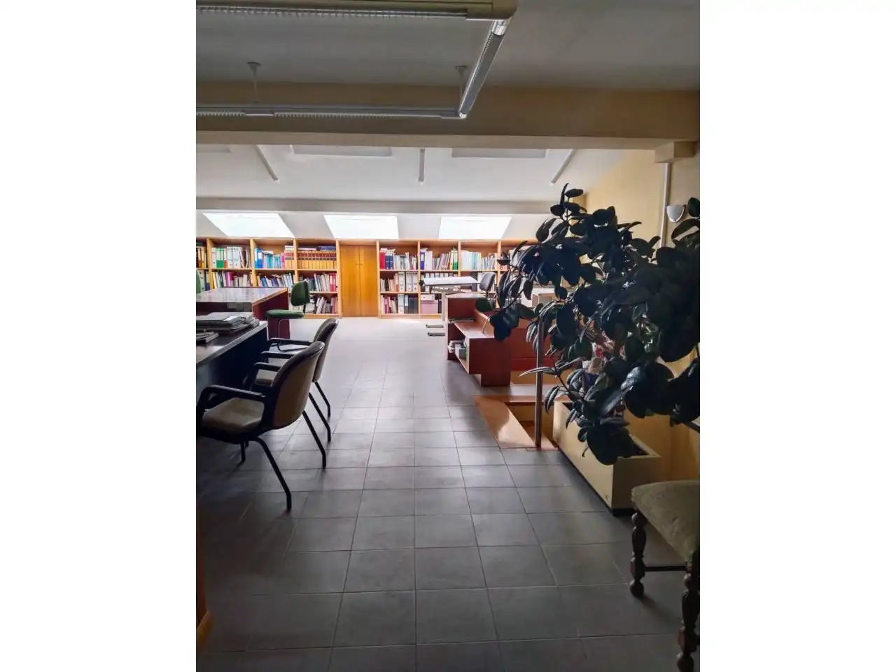 Büro zur Miete in Burgos mit Klimaanlage