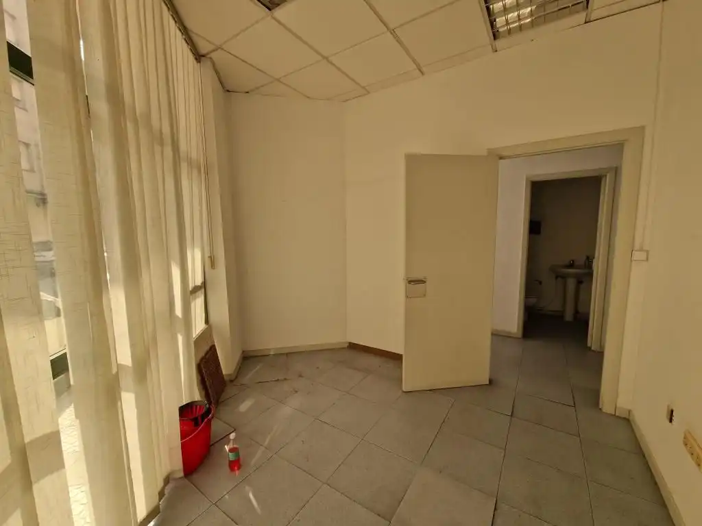 Business premises to rent in Boiro, imagen 18