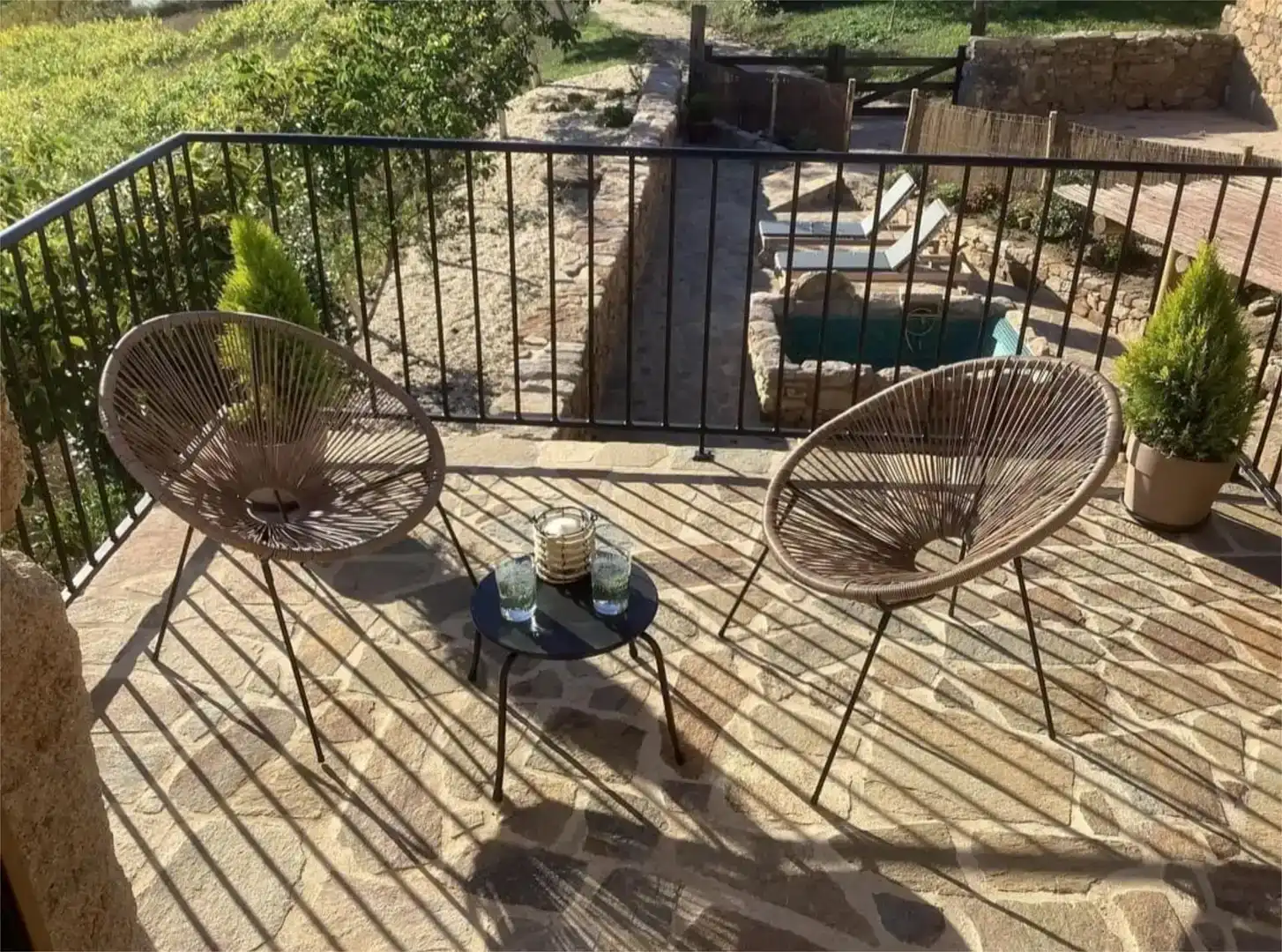 Terrasse von Country house zur Miete in A Laracha   mit Privatgarten, Schwimmbad und Möbliert
