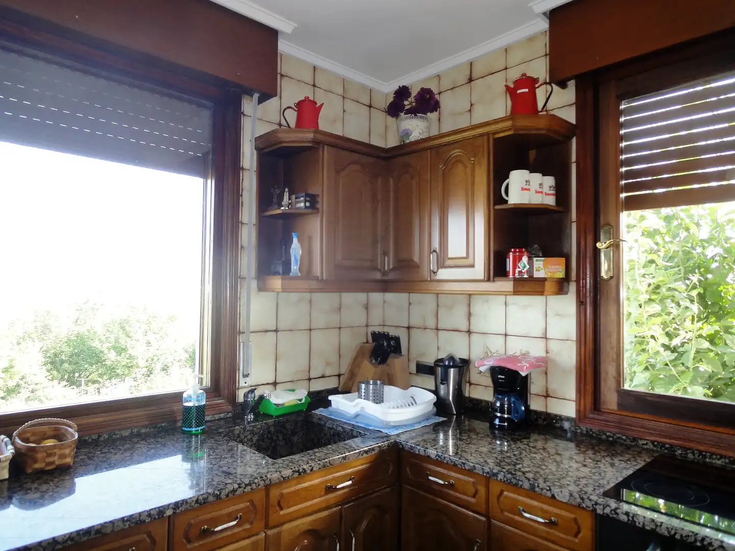 Cuina de Casa o xalet en venda en Erandio amb Calefacció, Jardí privat i Terrassa