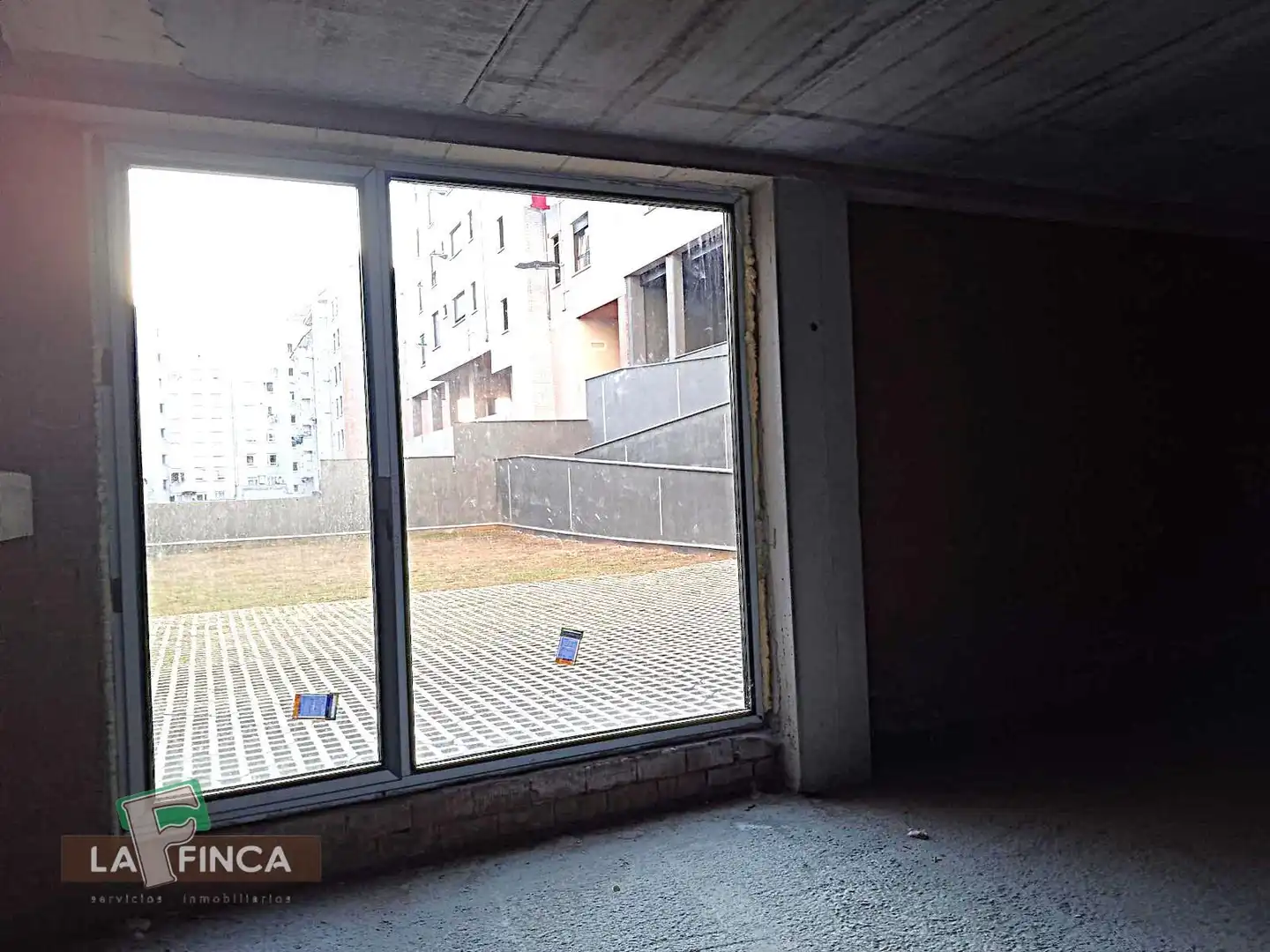 Business premises for sale in CARREÑO, imagen 3