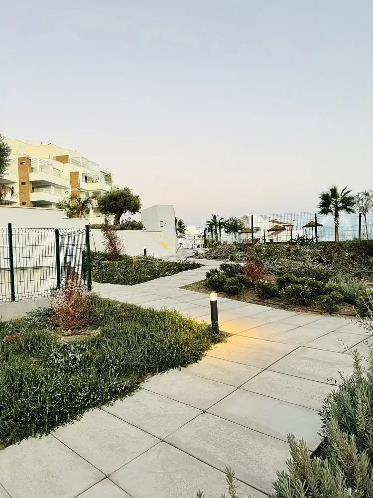 Apartament amb piscina en venda a Torrox Pueblo, imagen 17