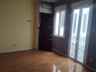 Flat for sale in C/ Torrecilla del Leal