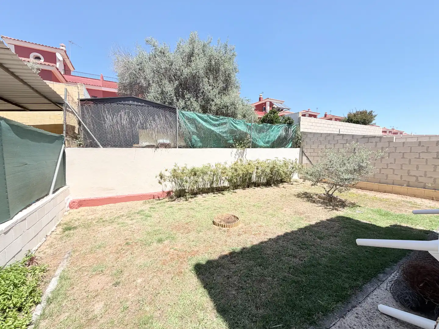 Casa adosada en venta en Calle las Marismas, Salteras