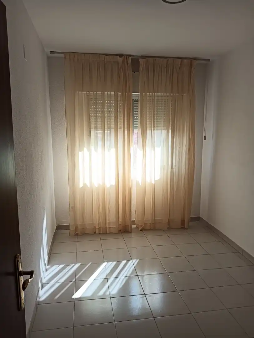 Habitación de Casa o chalet en venta en Villafranca de los Caballeros con Calefacción y Terraza