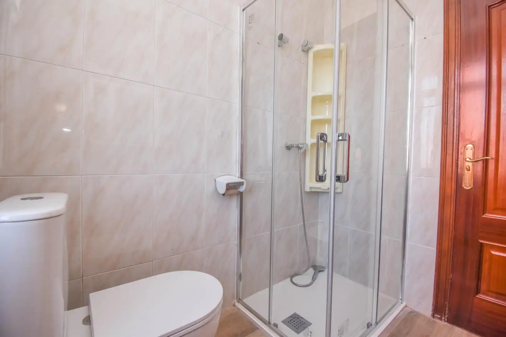 Bathroom of Flat for rent in Cambre , A Coruña