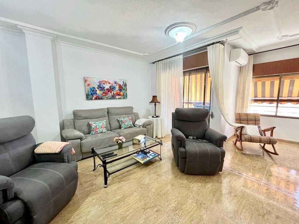 Living room of Apartment for sale in Villajoyosa / La Vila Joiosa  with Air Conditioner, Heating and Balcony