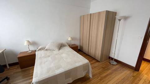 Foto 3 de Pis de lloguer a Iruña Kalea, San Pedro de Deusto - La Ribera, Bizkaia