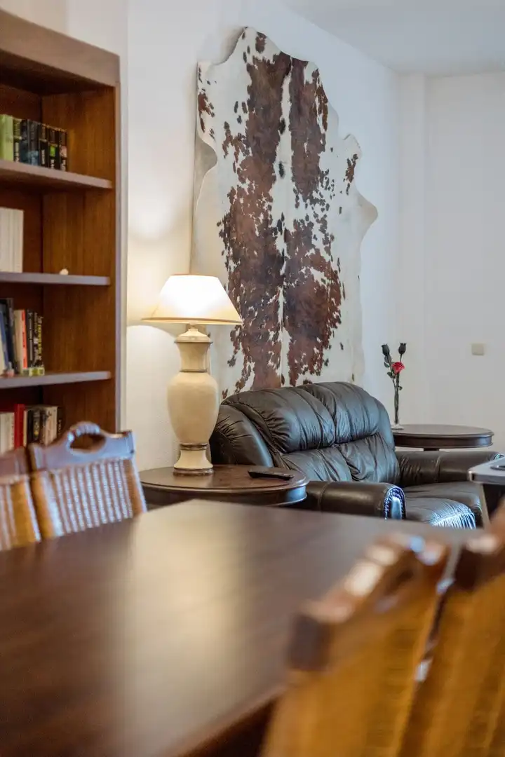 Sala de estar de Casa o chalet en venta en Estepona con Aire acondicionado, Terraza y Piscina comunitaria