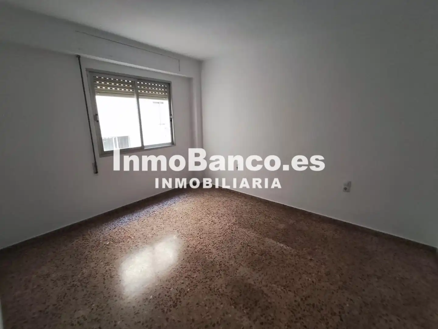 Flat with terrace for sale in Carrer del Poeta Llorente 25, imagen 18