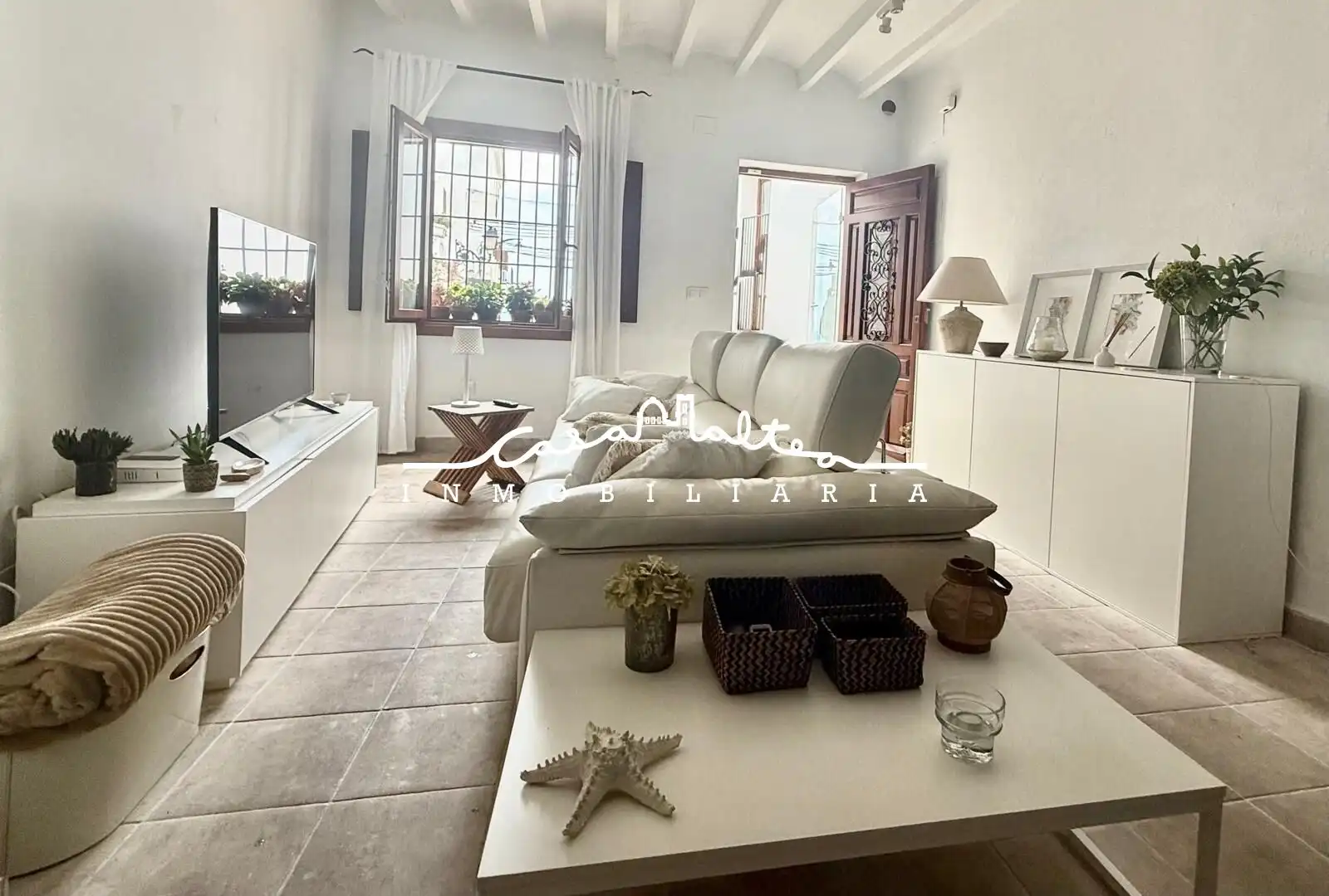 Sala de estar de Planta baja en venta en Altea con Aire acondicionado, Terraza y Amueblado