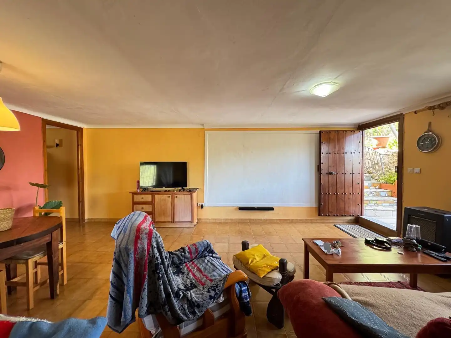 Sala de estar de Casa o chalet en venta en Ardales con Jardín privado y Terraza