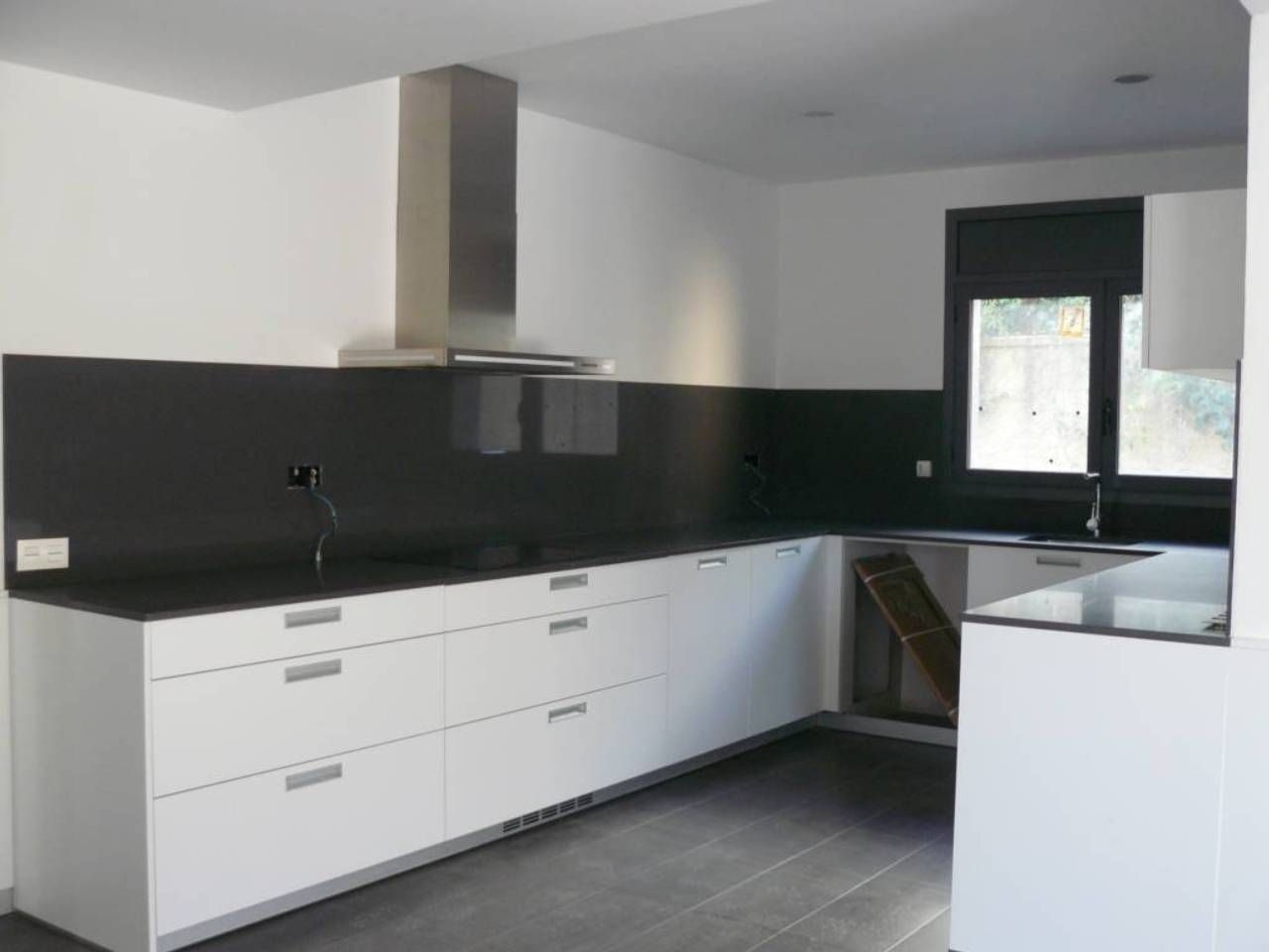 Kitchen of House or chalet to rent in Sant Cugat del Vallès  with Air Conditioner, Heating and Private garden