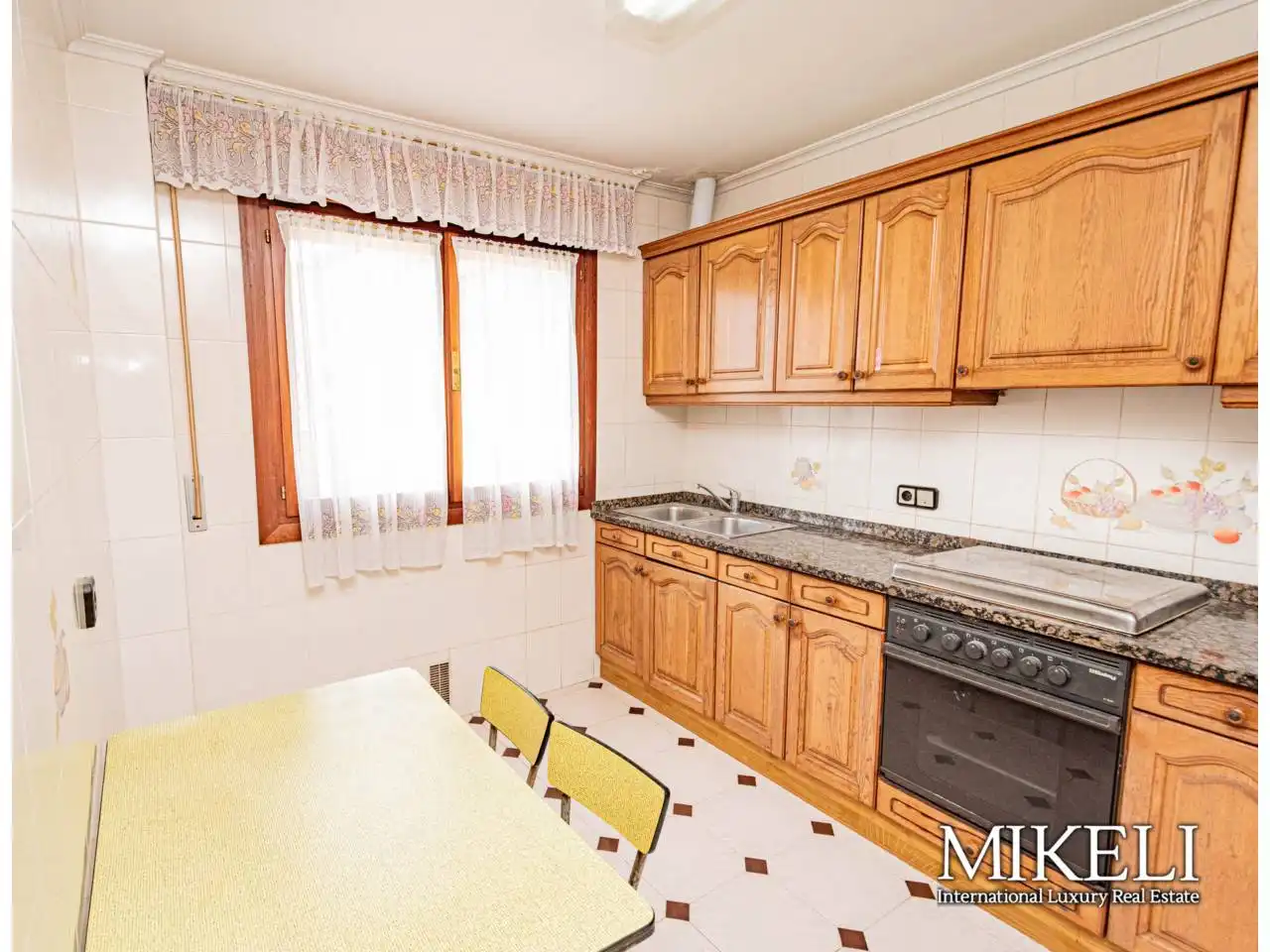 Kitchen of Houses for sale in Camargo  with Heating, Private garden and Parquet flooring