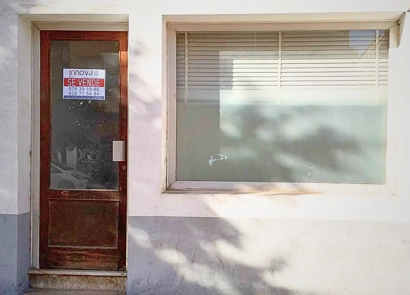 Vista exterior de Local en venda en Calatayud